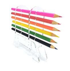 מעמד לעפרונות צבעוניים ממותג